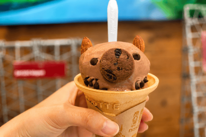 五月山公園売店のウォンバットソフト