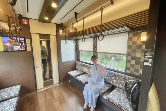 京とれいん 雅洛の座席