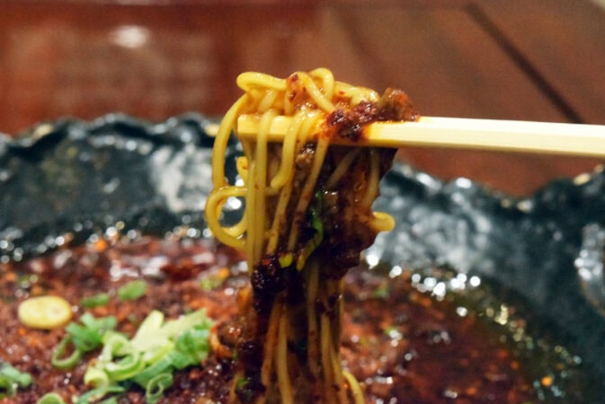 ラーズー麺の麺リフト