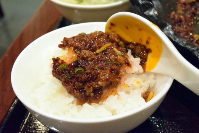 ご飯に余ったタレをのせたところ